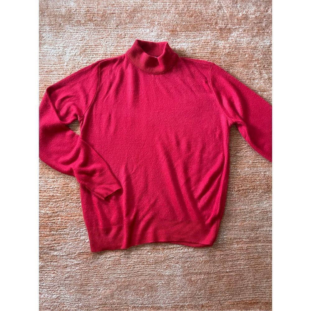 “Keneth Too” Vintage wool turtleneck